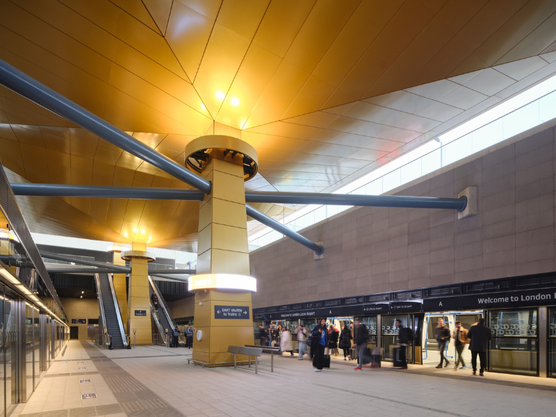 Luton Central Terminal